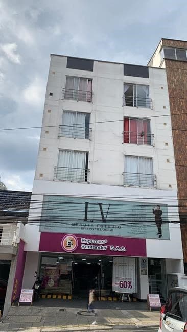 LOCAL en ARRIENDO en CABECERA DEL LLANO