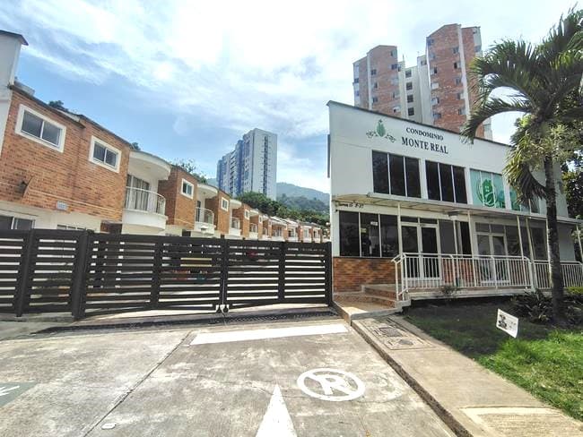 CASA en ARRIENDO en SAN FRANCISCO DE LA CUESTA