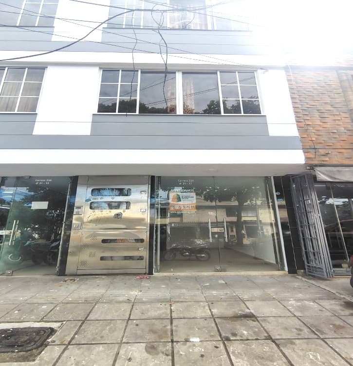 LOCAL en ARRIENDO en GALAN