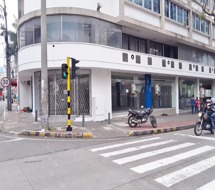 LOCAL en ARRIENDO en CENTRO