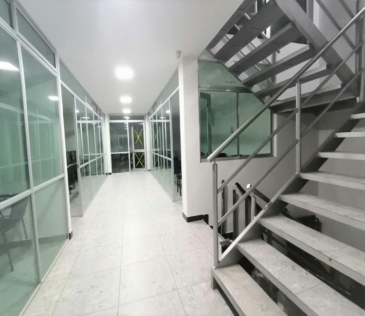 CASA-NEGOCIO en VENTA en SOTOMAYOR