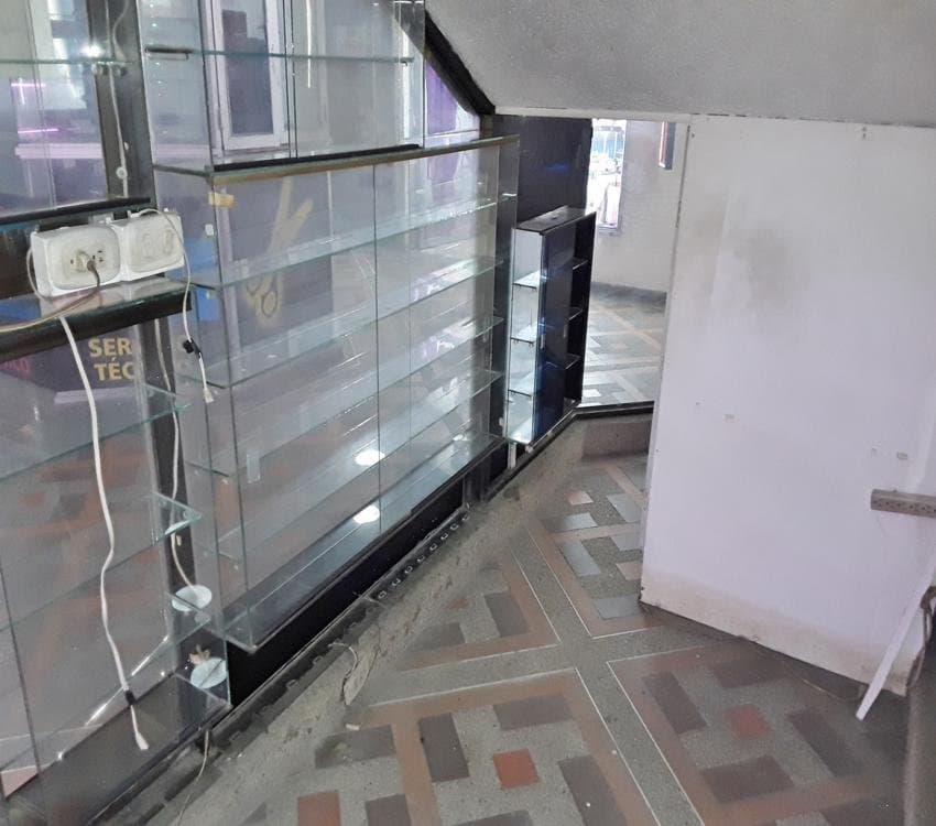 LOCAL en ARRIENDO en CENTRO