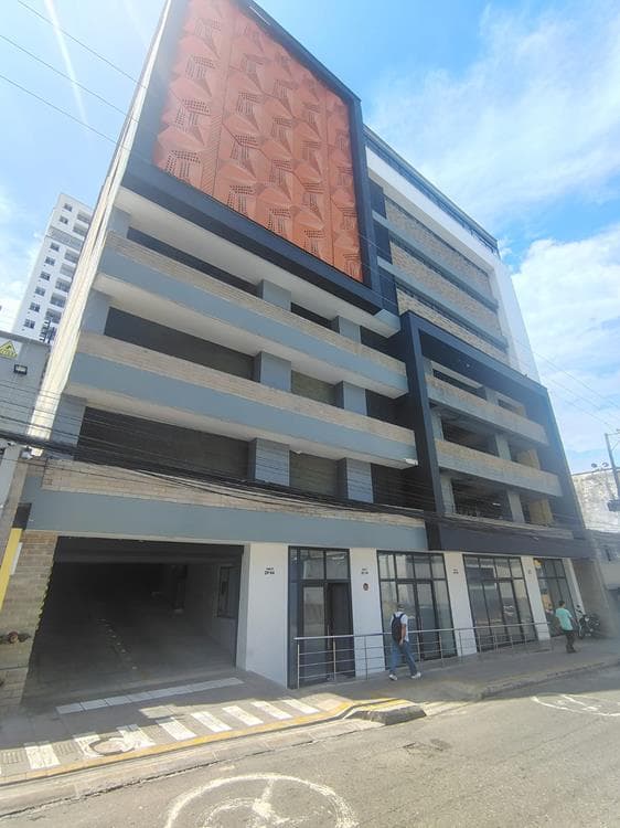 LOCAL en ARRIENDO en CENTRO