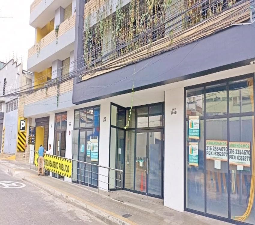 LOCAL en ARRIENDO en CENTRO
