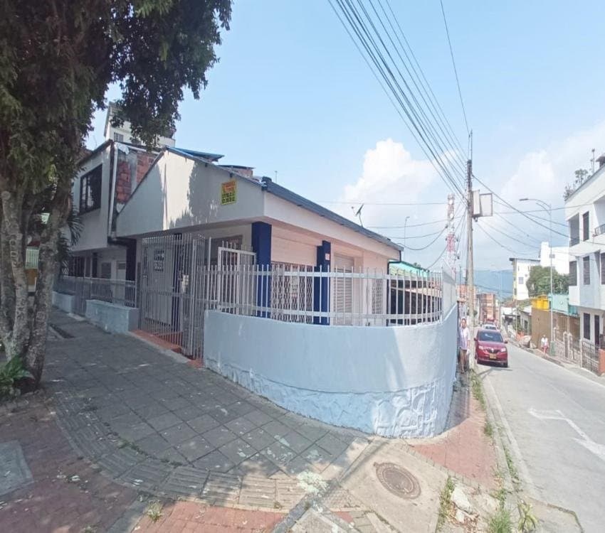 LOCAL en ARRIENDO en MODELO