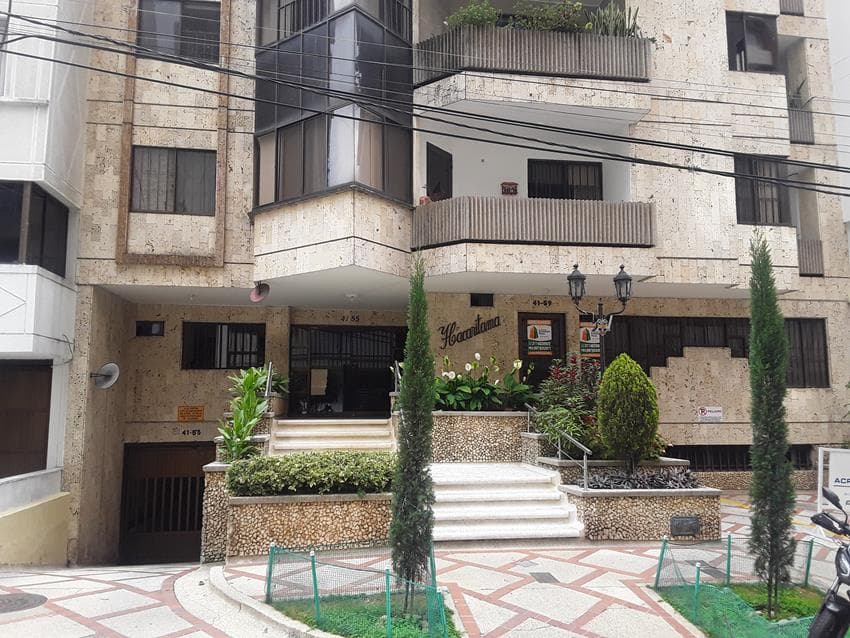 APARTAESTUDIO en ARRIENDO en CABECERA