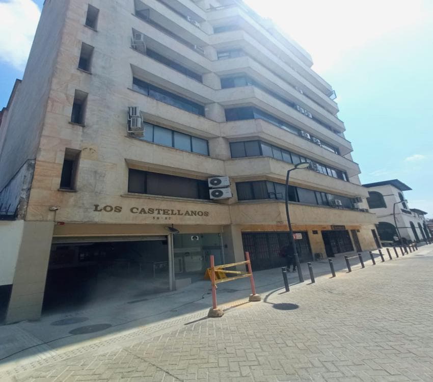 OFICINA en ARRIENDO en CENTRO