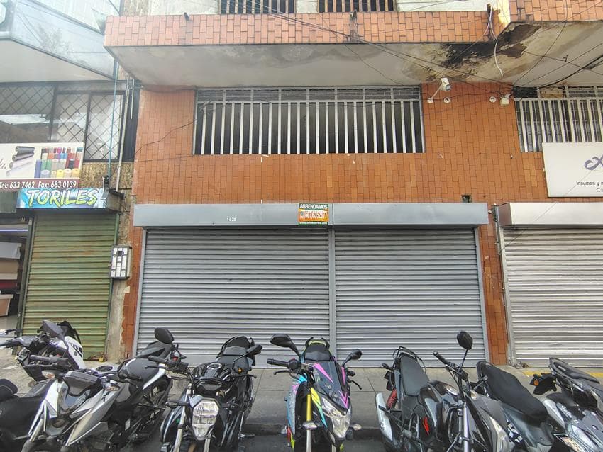 LOCAL en ARRIENDO en CENTRO