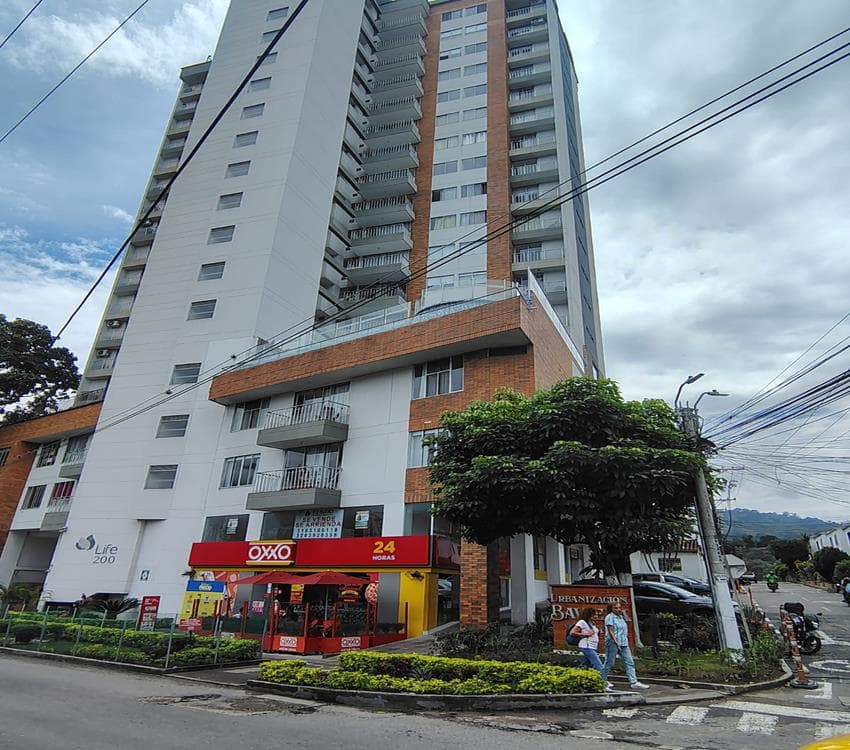 LOCAL en ARRIENDO en BAVIERA