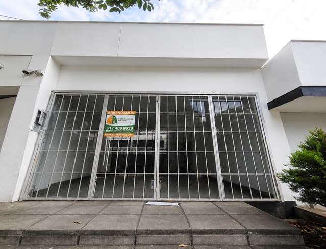 LOCAL en ARRIENDO en CABECERA