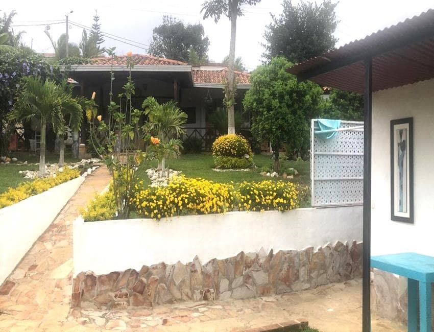 FINCA CAMPESTRE en ARRIENDO en MESA DE LOS SANTOS