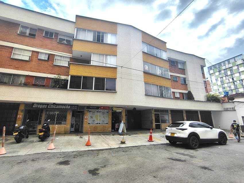 APARTAMENTO en VENTA en MEJORAS PUBLICAS