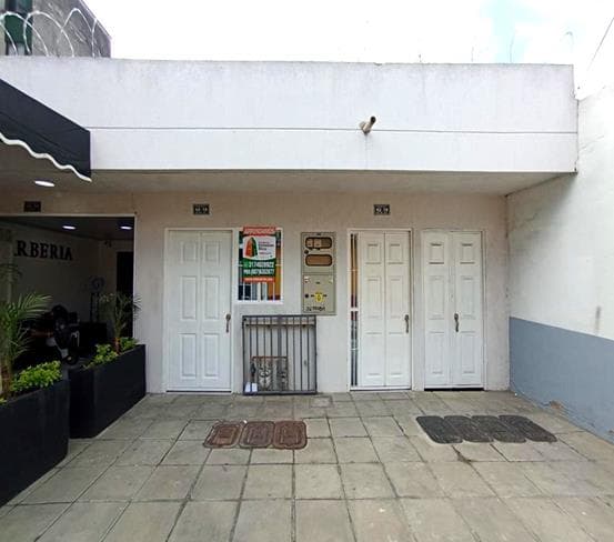 CASA CON LOCAL en VENTA en ALFONSO LOPEZ