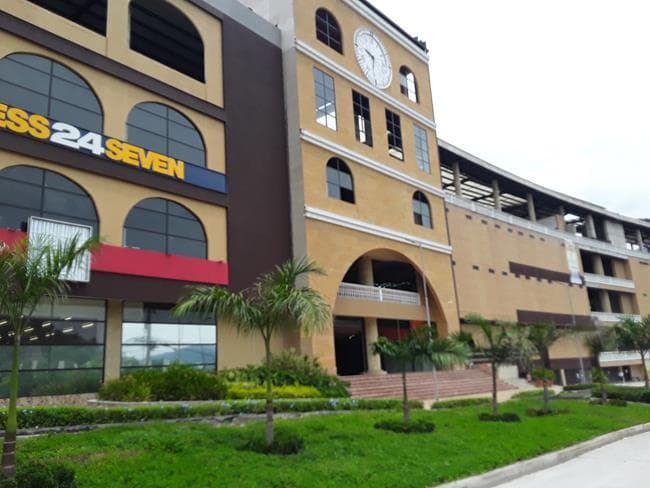 LOCAL en ARRIENDO en .