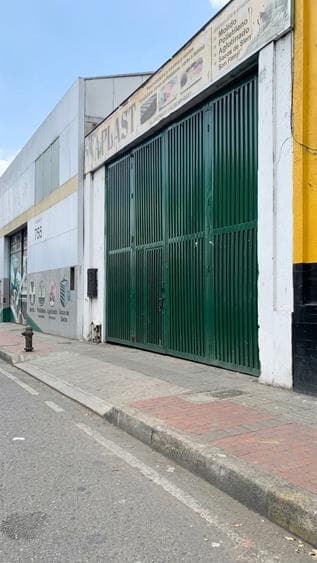 BODEGA en ARRIENDO en CHAPINERO