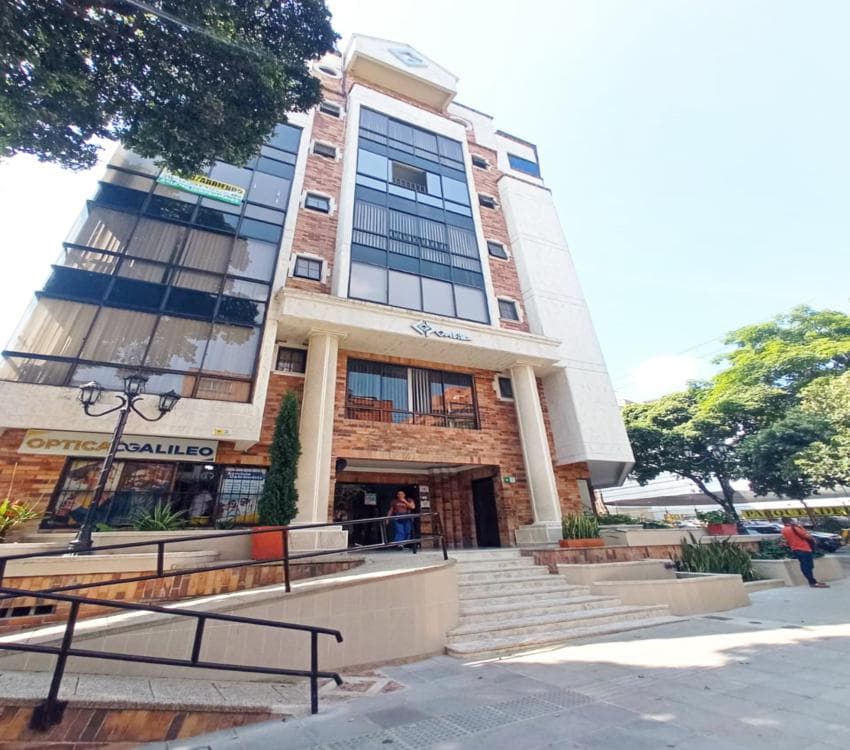 LOCAL en ARRIENDO en SOTOMAYOR