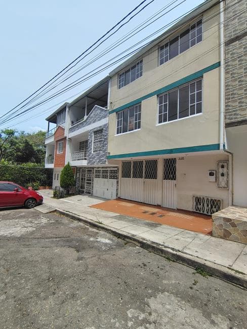 APARTAMENTO en ARRIENDO en JUNIN